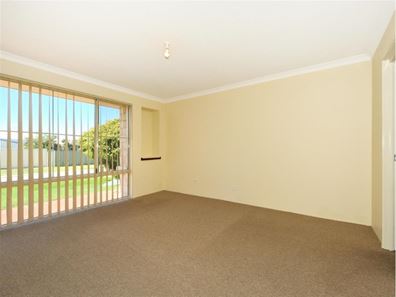 5 Brussels Circuit, Port Kennedy WA 6172