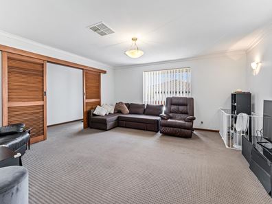 27 Wolseley Road, Morley WA 6062