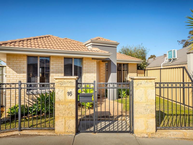 16 Rocklands Loop, Carramar WA 6031