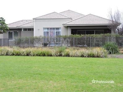 22 Hirani Link, Aveley WA 6069