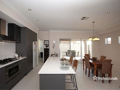 22 Hirani Link, Aveley WA 6069