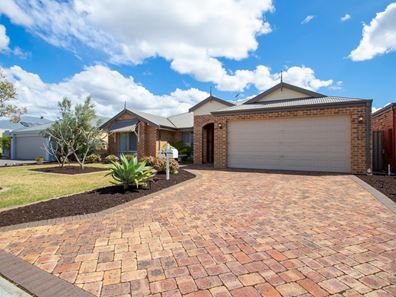 5 Jefferson Way, Piara Waters WA 6112