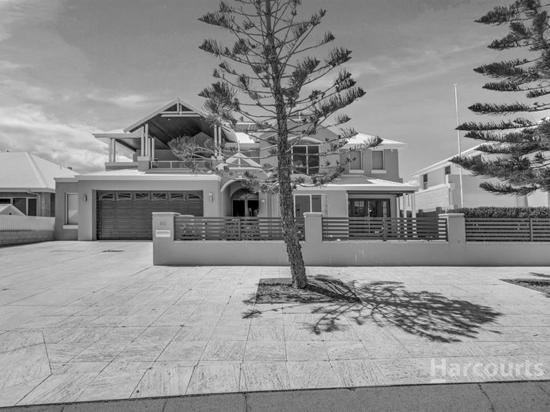 66 Boardwalk Boulevard, Halls Head WA 6210