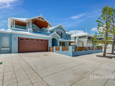 66 Boardwalk Boulevard, Halls Head WA 6210