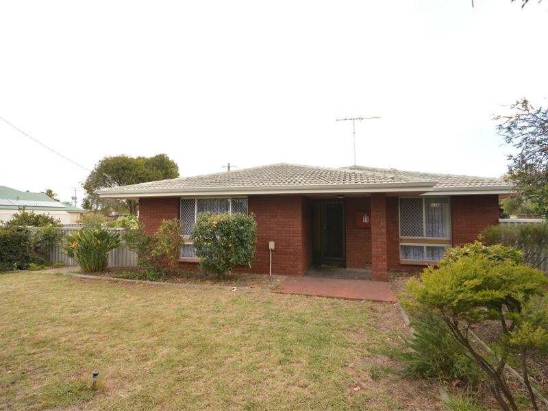 11 Kooljack Street, Dudley Park