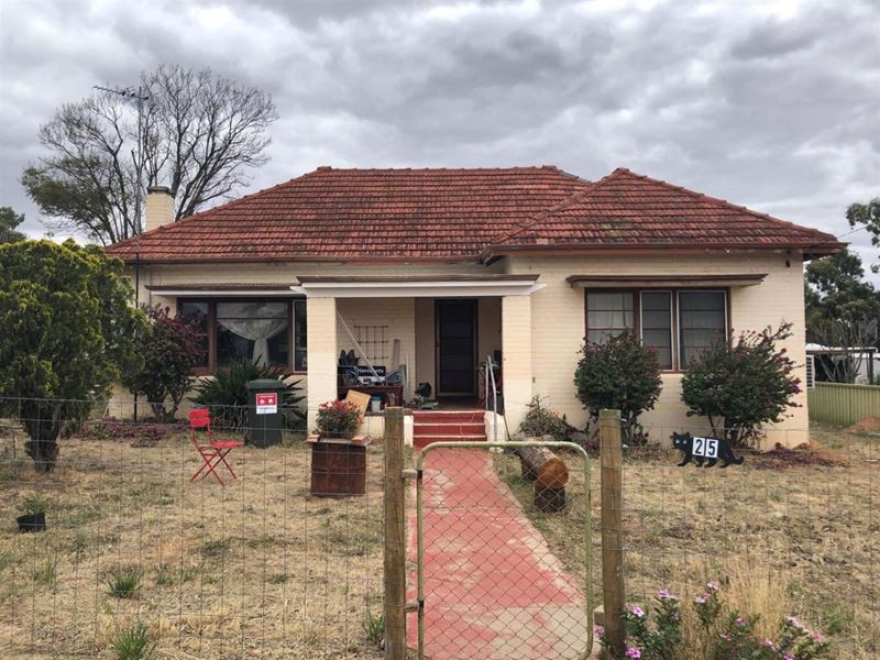 25 Bride street, Mingenew