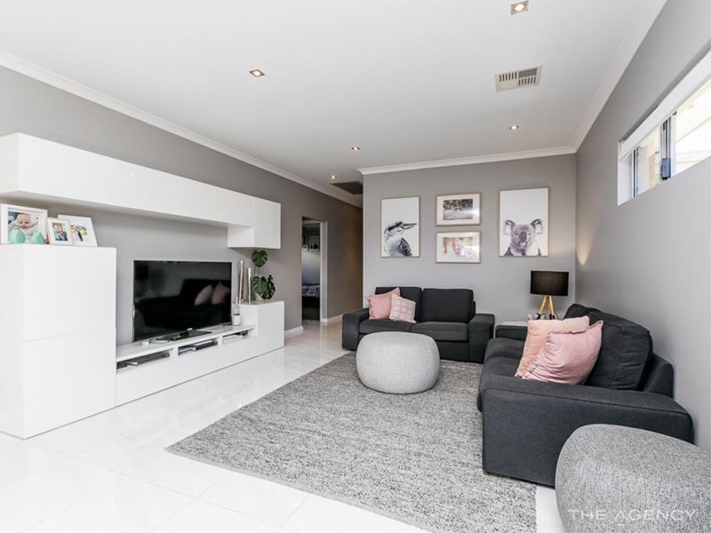 5 Birdsnest Crescent, Banksia Grove WA 6031