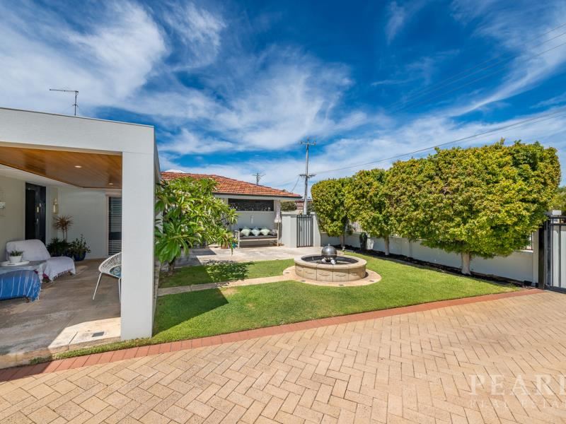 30A Angove Drive, Hillarys WA 6025