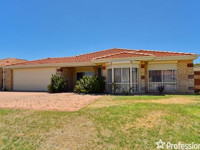 200 Currie Street, Warnbro WA 6169