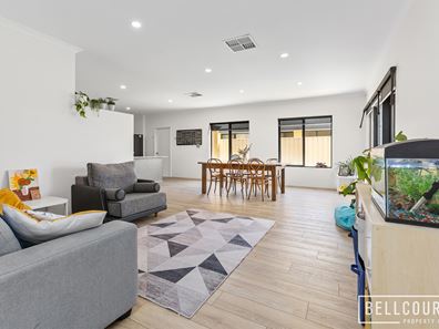 66 Arawatta Loop, Madora Bay WA 6210