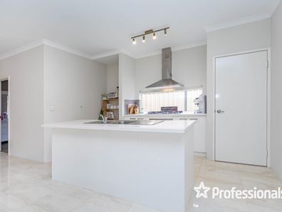 69 Evans Way, Byford WA 6122