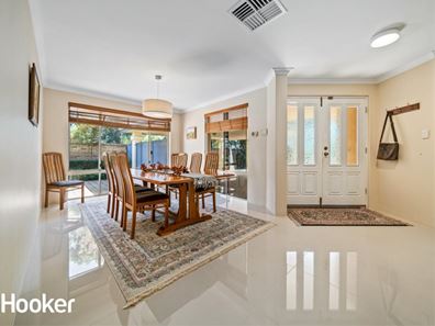 8 Casuarina Court, Canning Vale WA 6155