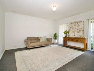 2/1 Quamby Place, Rockingham WA 6168