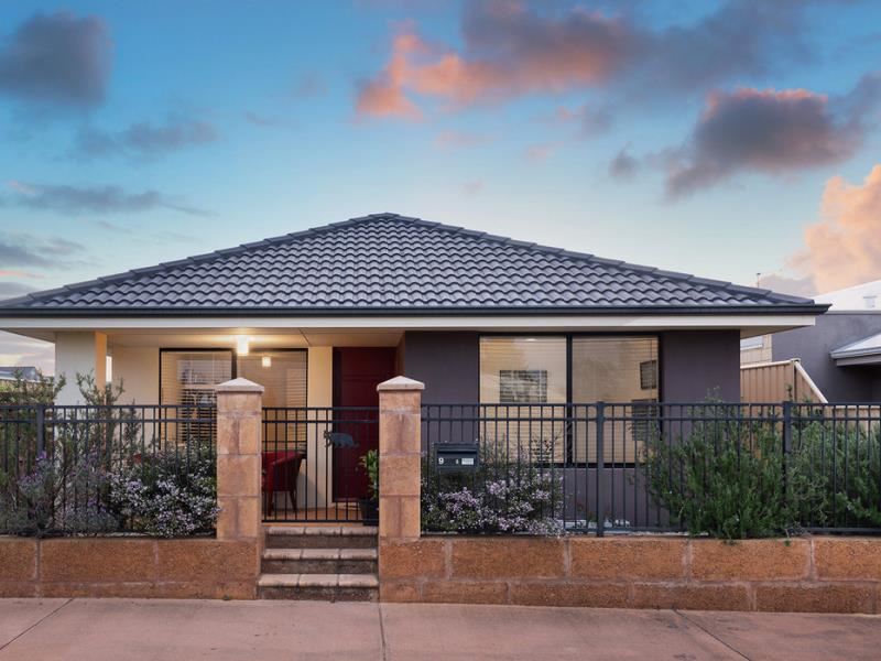 9 Secretan Way, Hammond Park