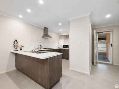 36 Verdant Crescent, Seville Grove WA 6112