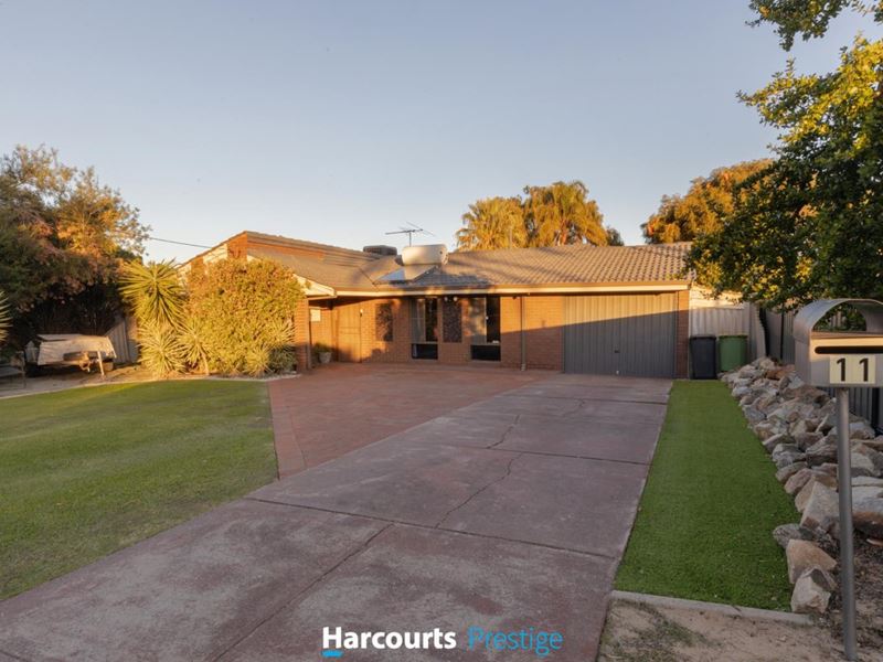 11 Parkside Drive, Thornlie