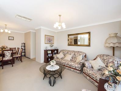 11 Sheathbill Court, Safety Bay WA 6169