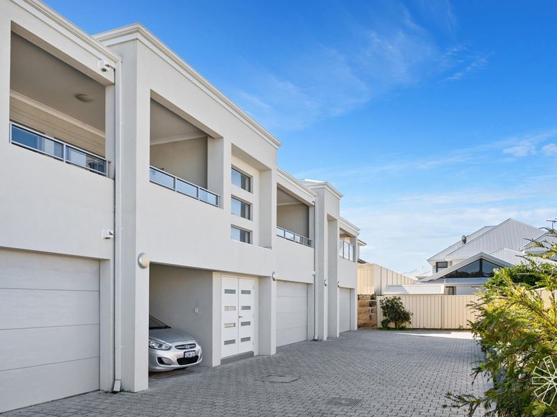 4/8 Nemagold Grove, Coogee