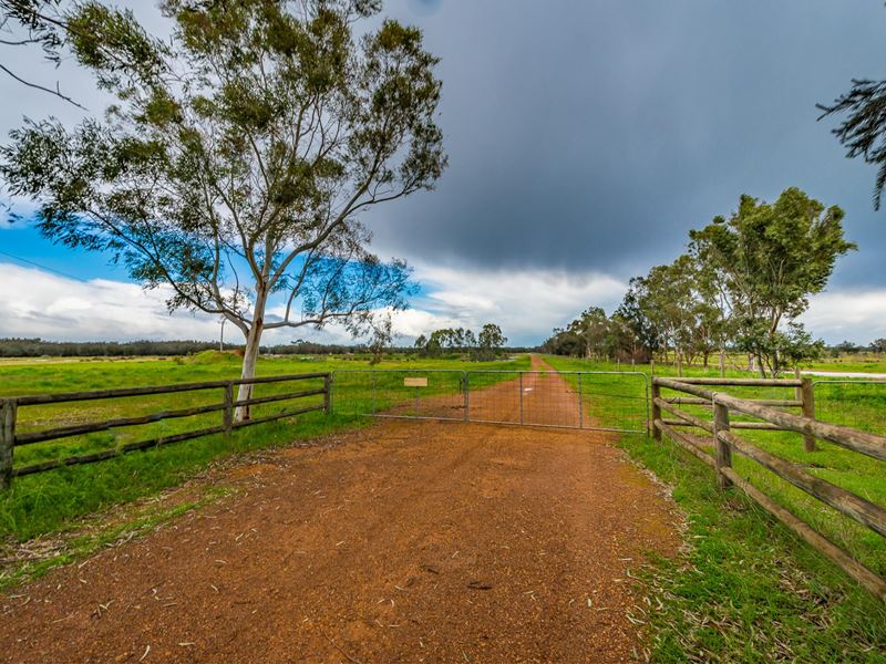 3041 Great Northern Highway, Bullsbrook