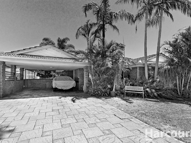 5 Waterfall Cove, Greenfields