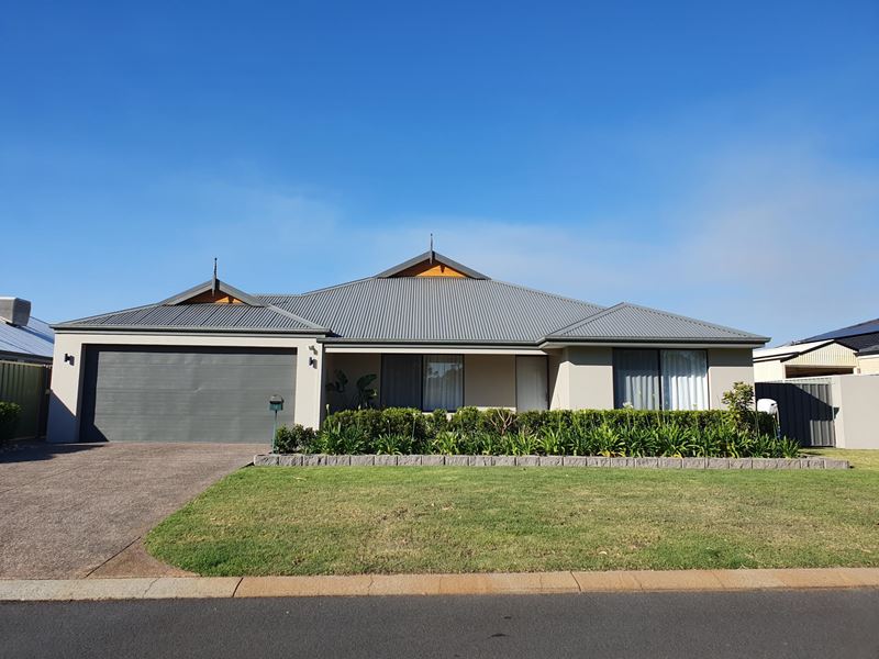 14 Vaughans Way, Australind