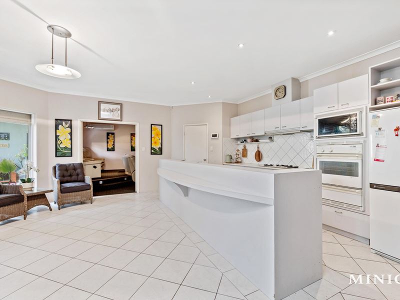 34 Caladenia Place, Canning Vale