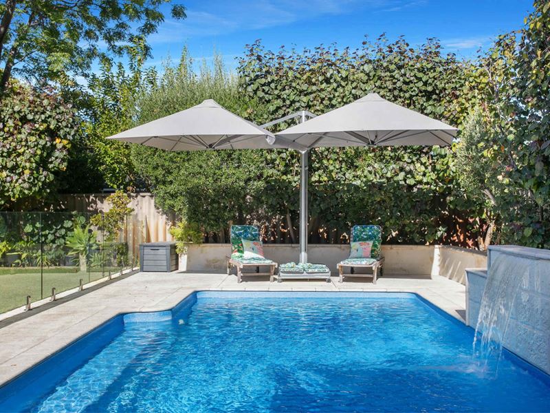 37 Peebles Road, Floreat