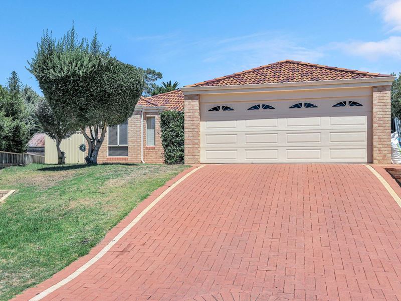 9 Horseshoe Court, Kelmscott