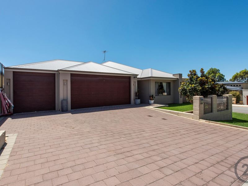 18 Balingup Loop, Dawesville