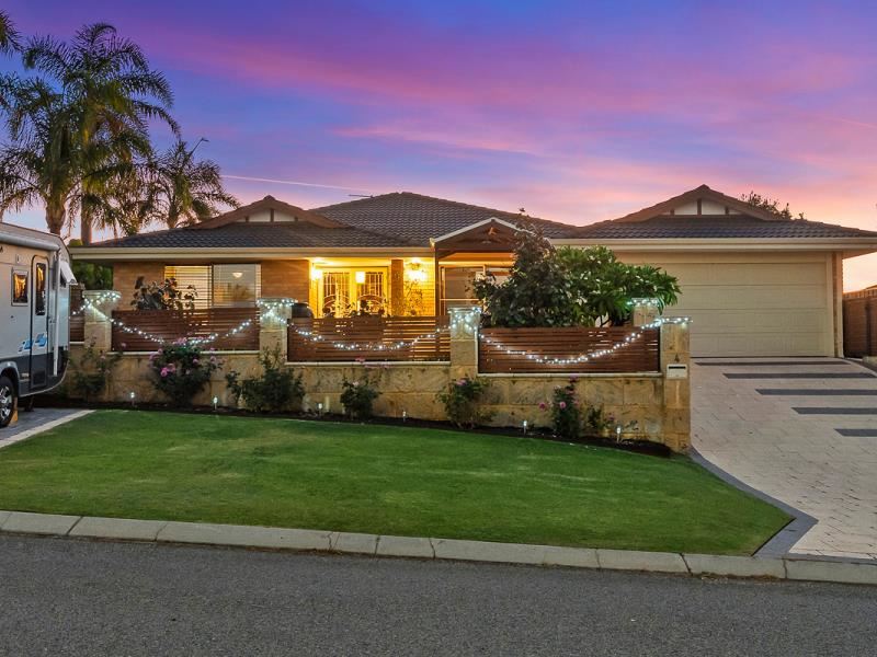 4 Augusta Court, Connolly
