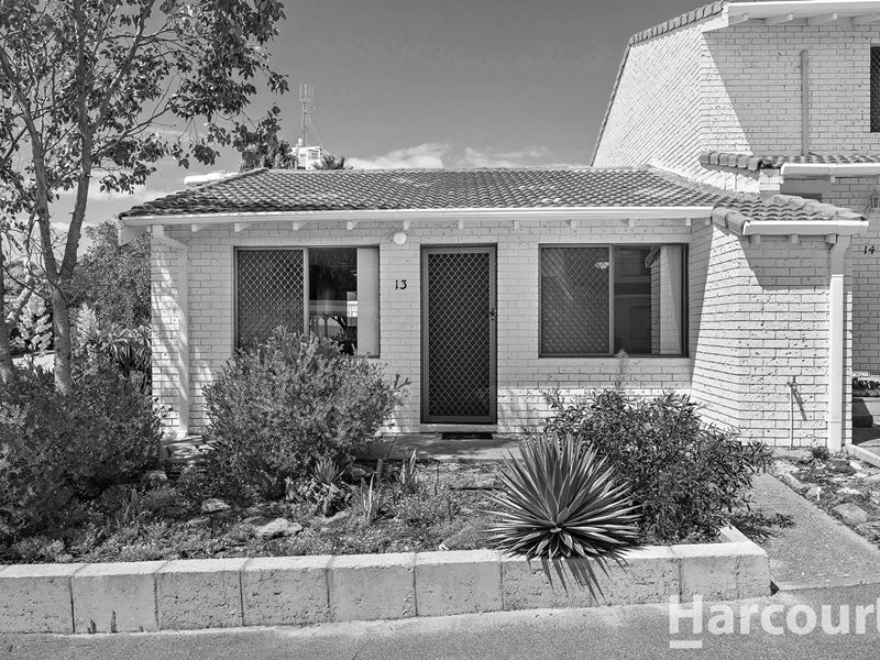 13/35B Halls Head Parade, Halls Head
