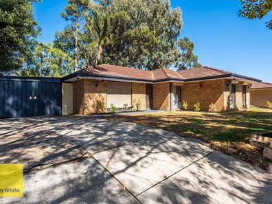 120 Blackadder Road, Swan View WA 6056