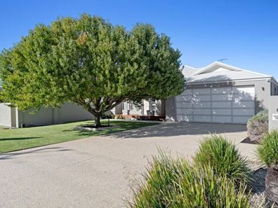 63 Kiap Road, South Yunderup WA 6208