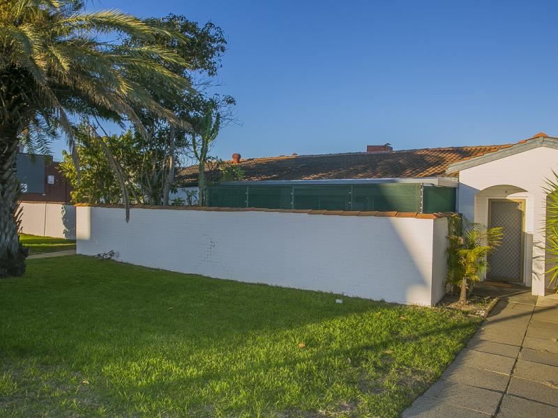 2/126 Stoneham Street, Tuart Hill
