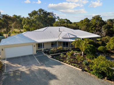 48 Hilltop Rise, Karnup WA 6176