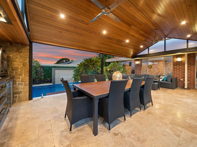 11 MacMillan Rise, Duncraig