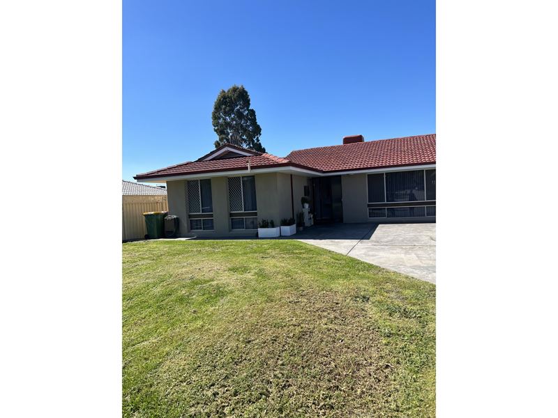 24 Farmfield Way, Morley