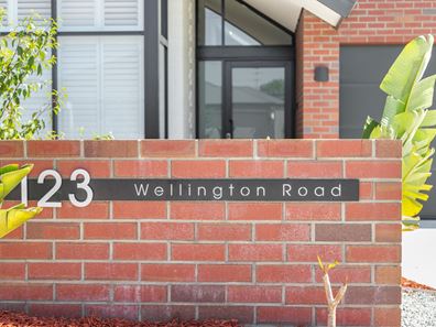 123 Wellington Road, Dianella WA 6059