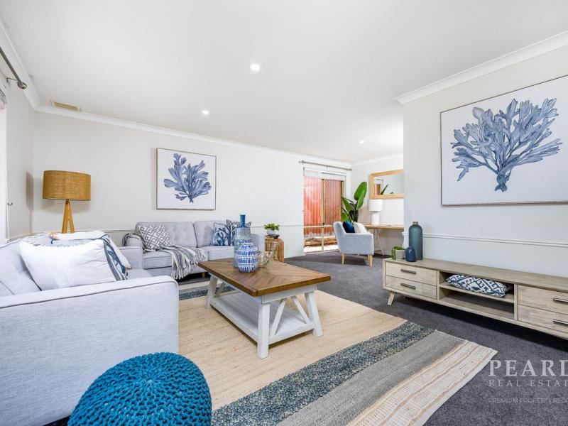 12 Perrona Gardens, Mullaloo