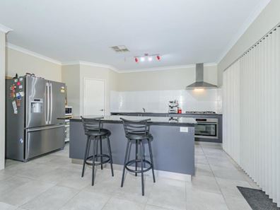 20 Karangi Circle, Byford WA 6122