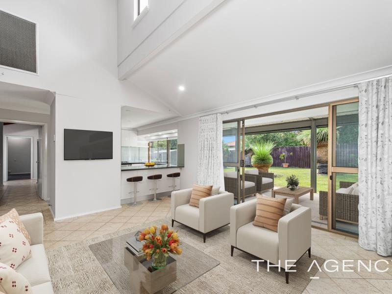 47 Hatfield Way, Booragoon