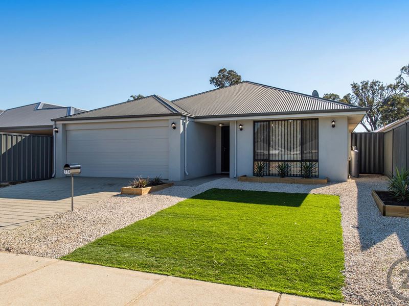 12a Wood Avenue, Waroona WA 6215