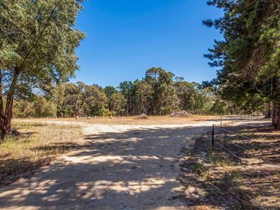 21 Marlock Place, Karnup WA 6176