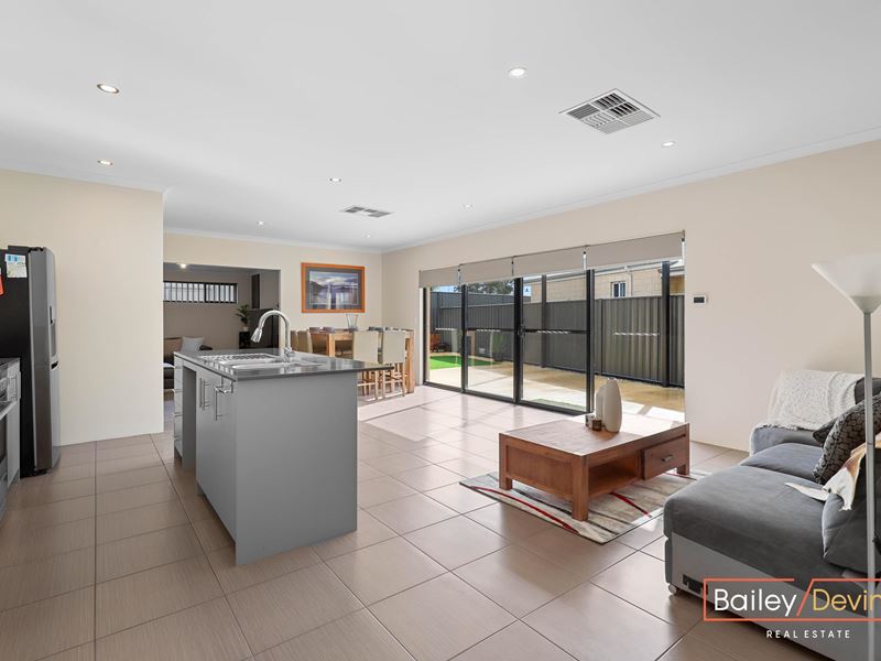 5 Plavin Street, Piara Waters