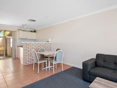 5/2 Cheetham Street, Kalgoorlie WA 6430