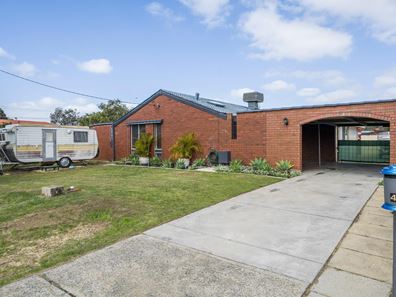 4 Glenside Crescent, Craigie WA 6025