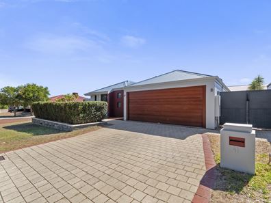 41 San Teodoro Avenue, Sinagra WA 6065