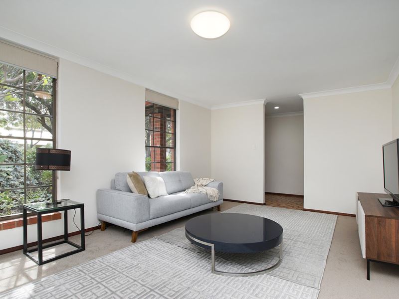 17 Lawrence Way, Samson