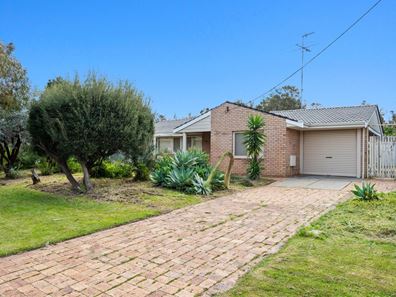 4 SEAR STREET, Pinjarra WA 6208