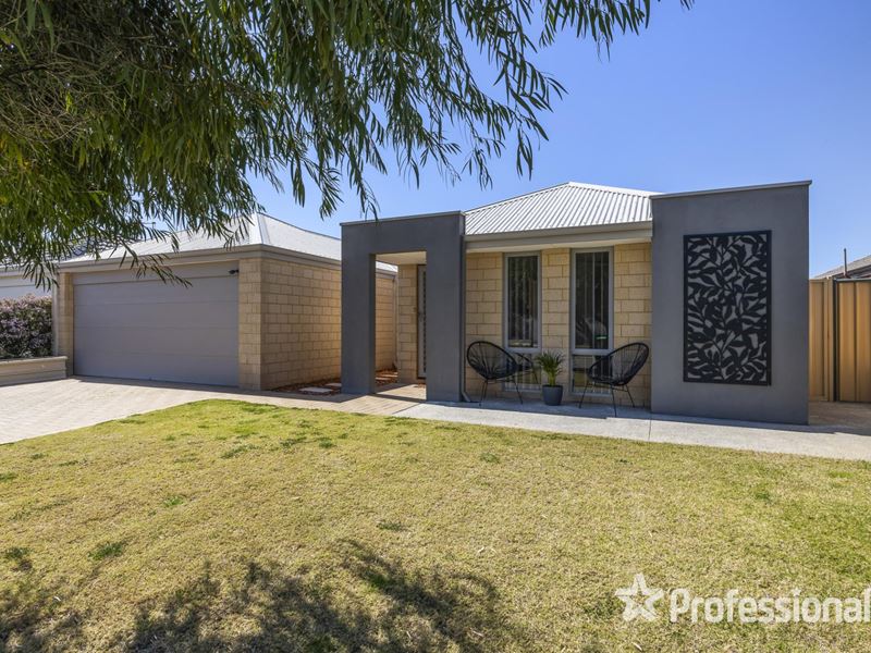 70 Blackwood Meander, Yanchep WA 6035